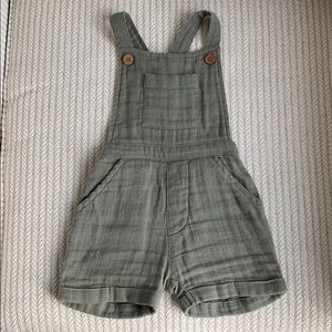 NWOT Jamie Kay Hugo overalls, size 6-12 M.
